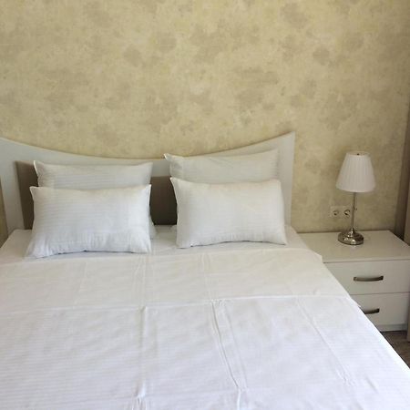 Selfie Apartment Batumi Exterior photo