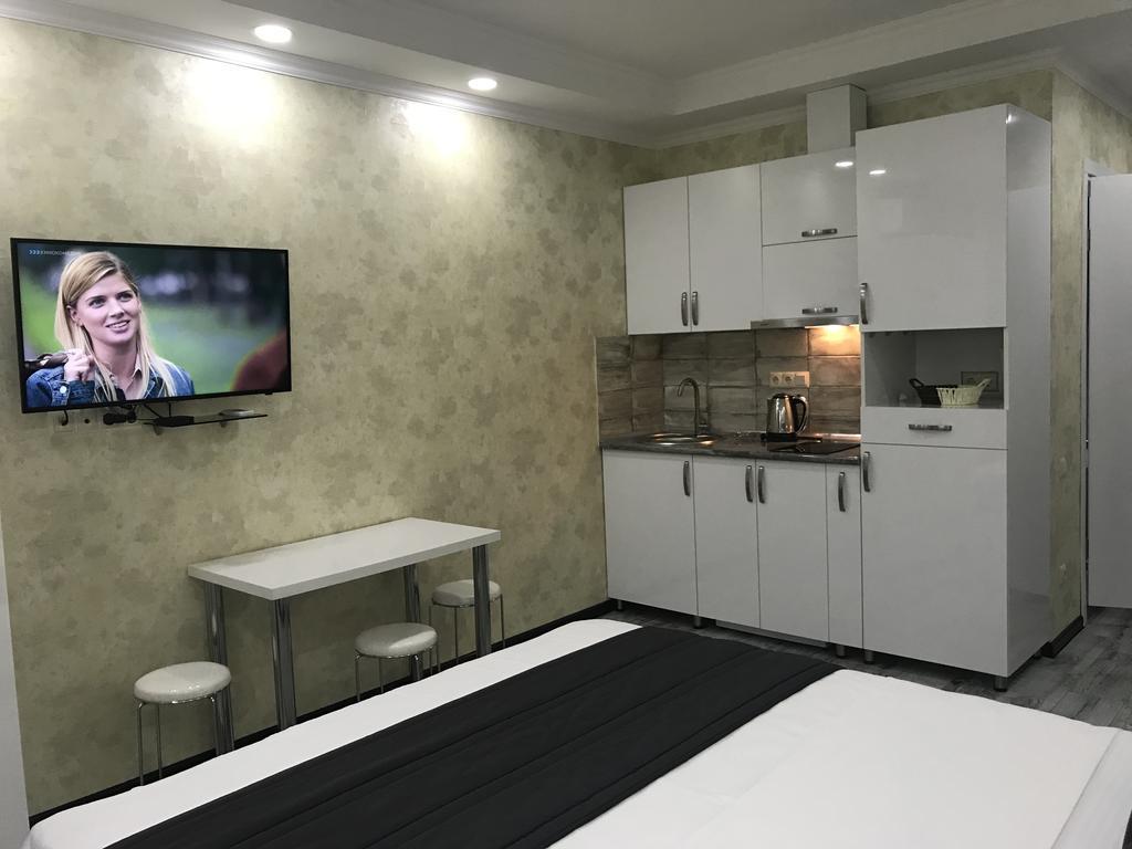 Selfie Apartment Batumi Exterior photo