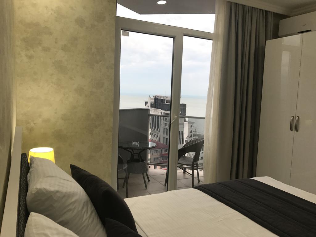 Selfie Apartment Batumi Exterior photo